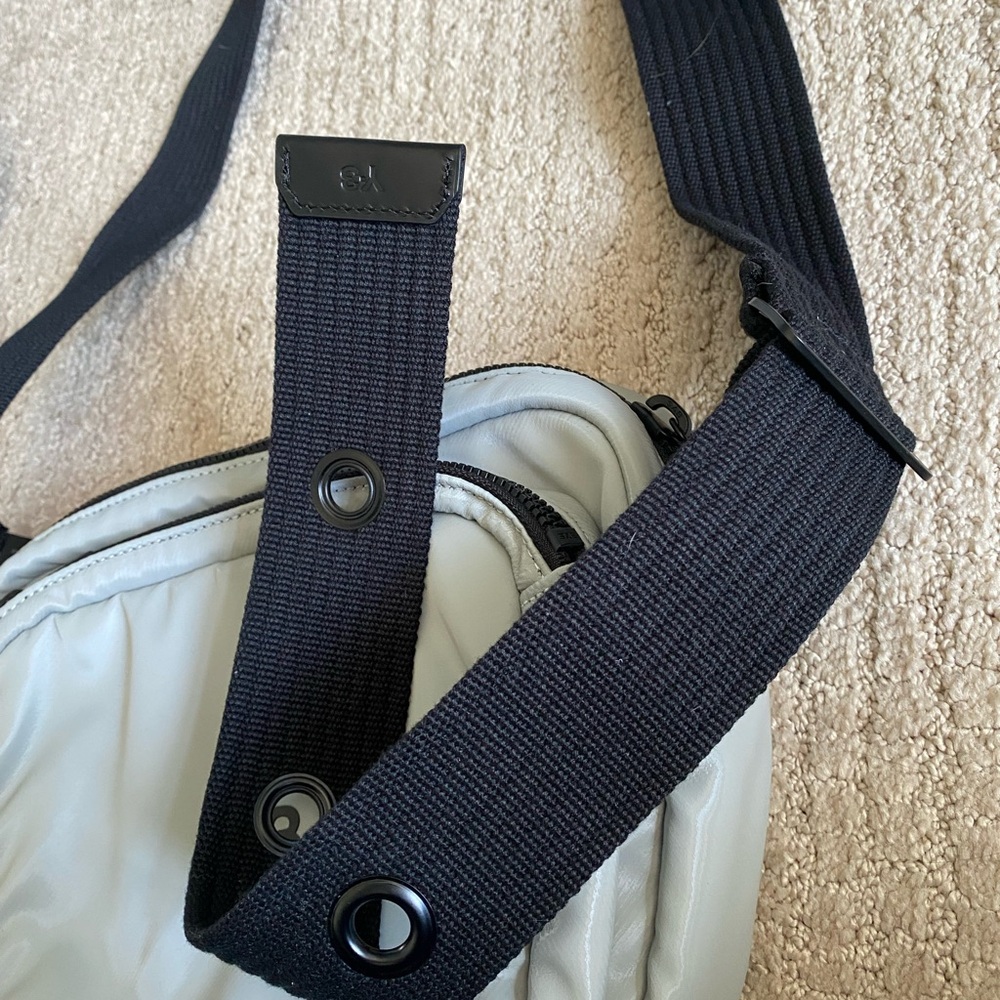 Y-3 Light Gray Belt Bag - Picture 3 of 8